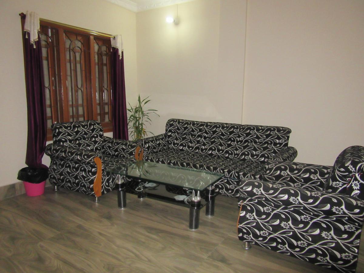 Hotel Druk Bhalukpung Экстерьер фото